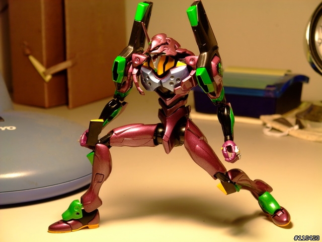 買了好久的初號機從見天日!!