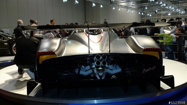 Pagani Zonda R & F Roadster@ Top Gear Show