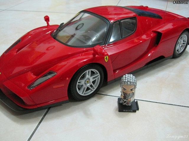 [開箱]1:10 ENZO FERRARI  遙控車  圖多