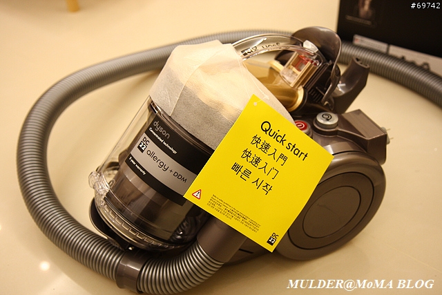 [MoMo桑分享] Dyson DC22 Allergy + DDM 滿除男人浪漫夢想的強力吸塵器 !!