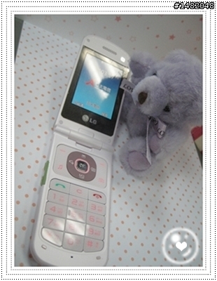 [開箱]超甜蜜，粉嫩嫩LG KV600入手