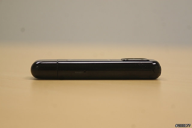 [開箱] 三種錄音源的筆型MP3 ─ 創見Transcend MP330 4GB
