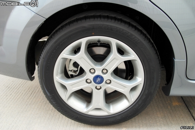 [分享] 東莞買的 Mondeo 2.3 汽油版