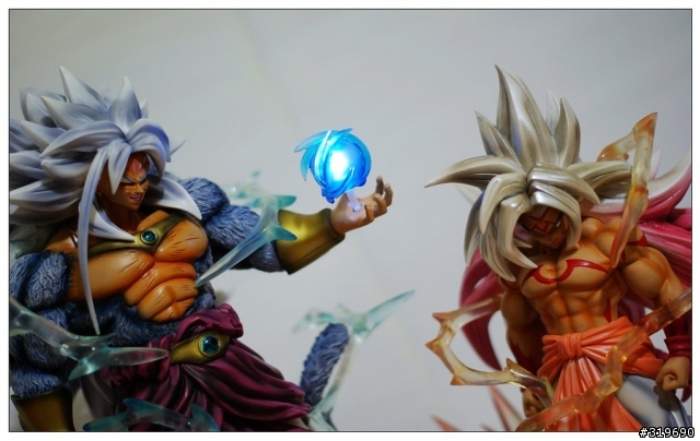 七龍珠GK作品   布羅利(超級賽亞人四)
