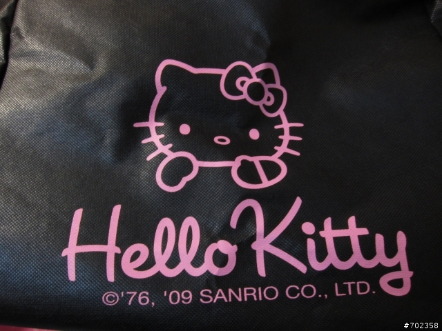超可愛之經典Hello kitty行李箱~
