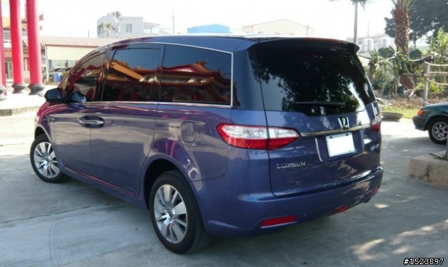 藍色MPV，交車第五天回廠