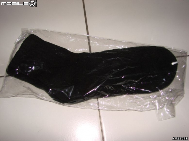 [分享] =無牌= 透氣吸汗襪