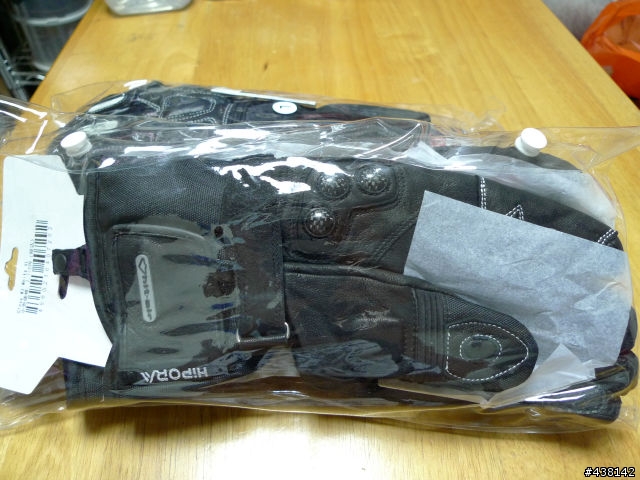 [分享] Hit-Air 冬季手套 Glove W3