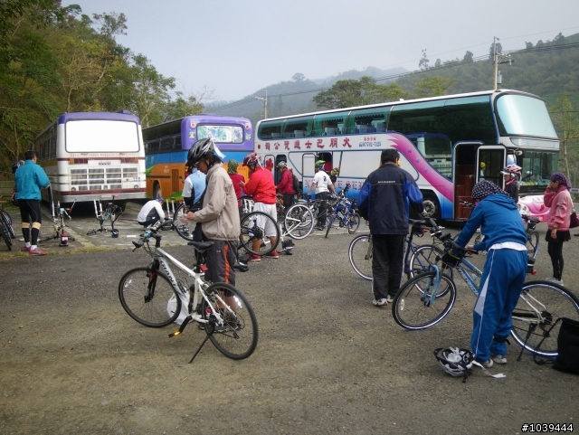 [分享]小折兵團.夢時代車隊36彎聯誼---搖擺篇
