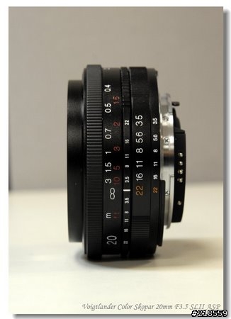 [測試]Nikon對上Voigtlander,20mm廣角定焦鏡大PK~
