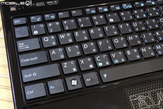 我與ASUS UL30A共同生活的每一天