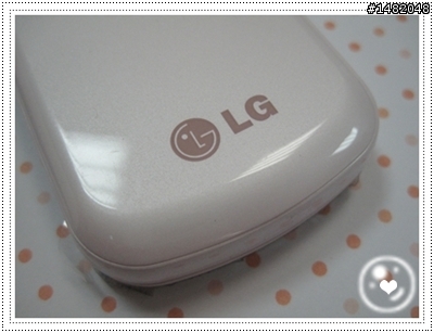 [開箱]超甜蜜，粉嫩嫩LG KV600入手
