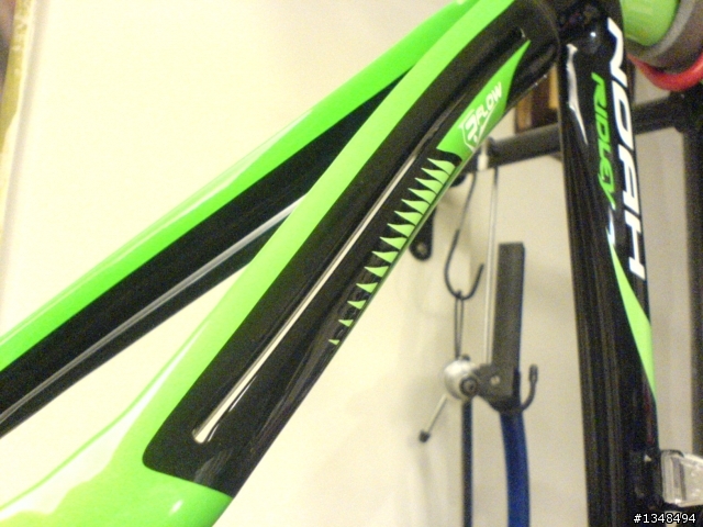 分享一下剛剛在車店看到的好貨