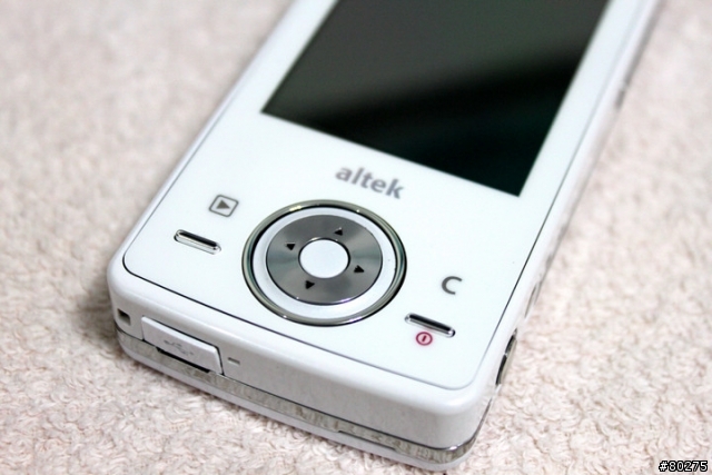 091211 altek T8680 [0102a]：專業影像手機