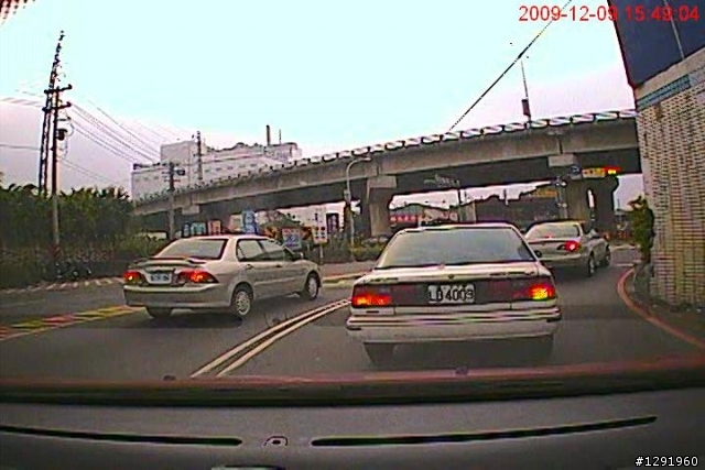 行車影音記錄器 -- 308 2.0 HDi (直擊擦撞)