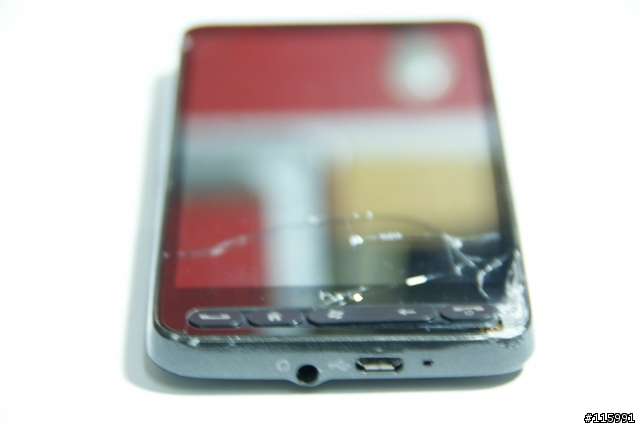HTC HD2 破裂