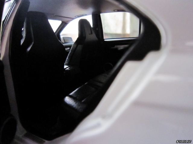 1/18 Autoart MERCEDES-BENZ C63 AMG