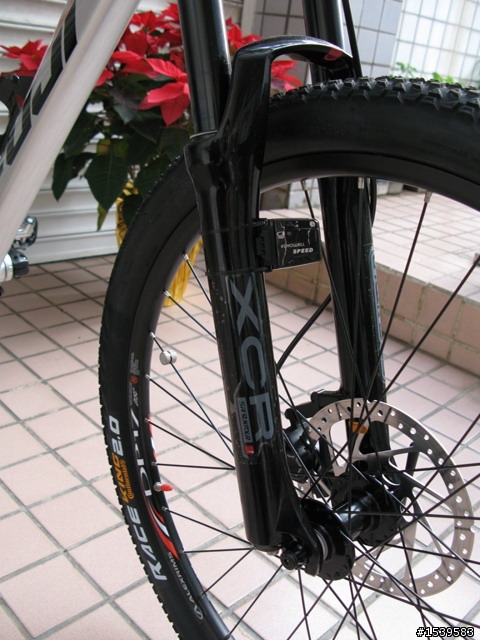 2010 FUJI TAHOE COMP D寒流開箱記--12/29新增加配件的圖片