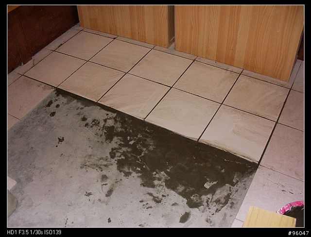 磁磚怕共了......DIY....