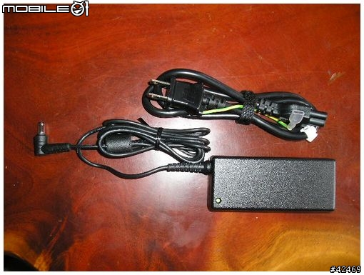 來自日本的格雷力Galleria Netbook