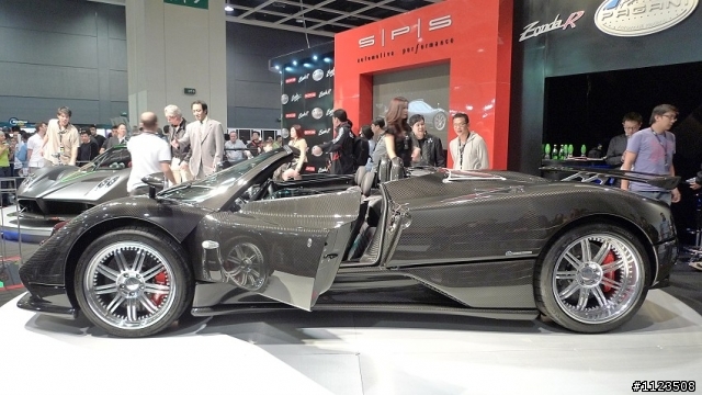 Pagani Zonda R & F Roadster@ Top Gear Show