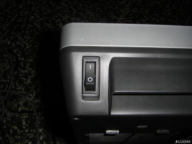 台灣製造，國產品牌─大同電暖器 TSH-C1100P
