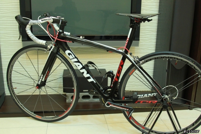 [分享]fi'zi:k Arione K:1 & 2010年GIANT Advanced SL 1