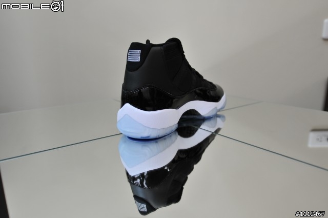 [開箱]AIR JORDAN 11 怪物奇兵 (圖多)