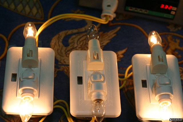 [開箱]用料紮實的省電安全插座