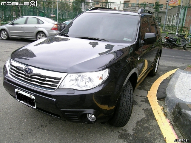2010年式Forester 開箱照...僅有三張不喜勿入。
