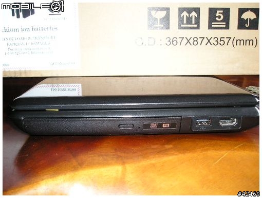 來自日本的格雷力Galleria Netbook