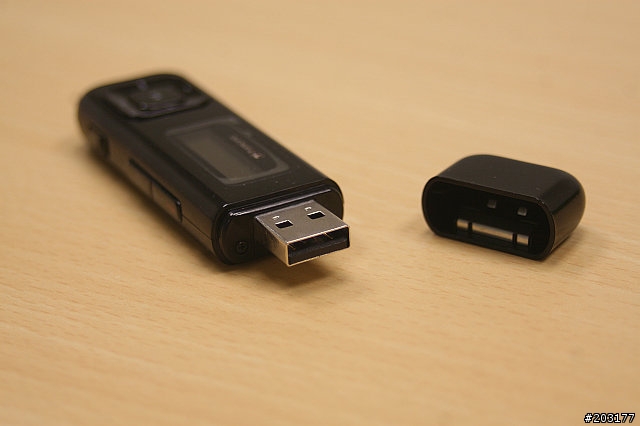 [開箱] 三種錄音源的筆型MP3 ─ 創見Transcend MP330 4GB