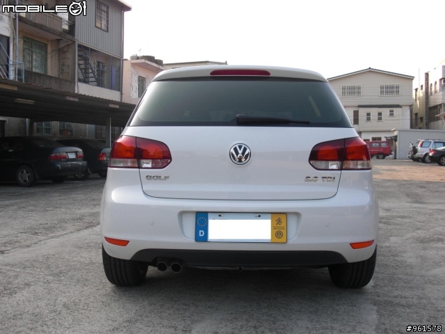 終於交車了!!GOLF VI 2.0 TDI~史上照的最醜的開箱文