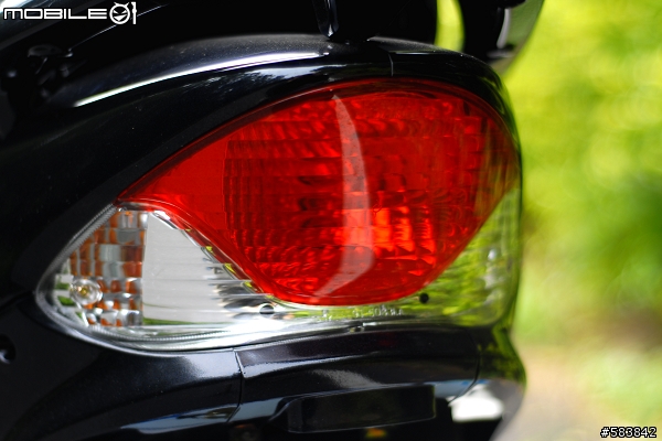 [我的第一次開箱]KYMCO 奔騰 V1 125 FI
