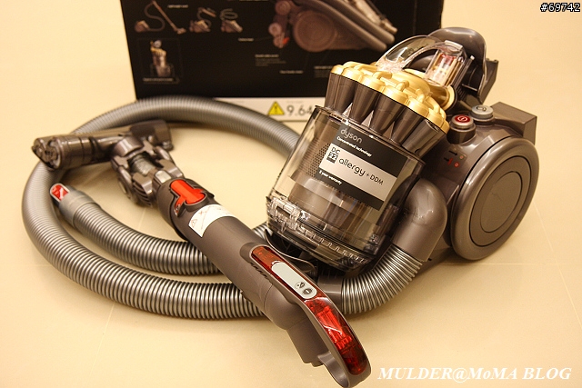 [MoMo桑分享] Dyson DC22 Allergy + DDM 滿除男人浪漫夢想的強力吸塵器 !!