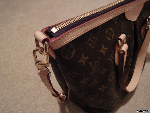 極不專業開箱文....幫朋友買的LV Palermo PM 包包