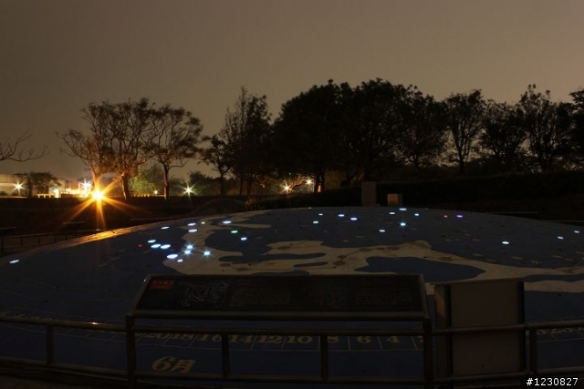 小弟第一次去都會公園拍風景