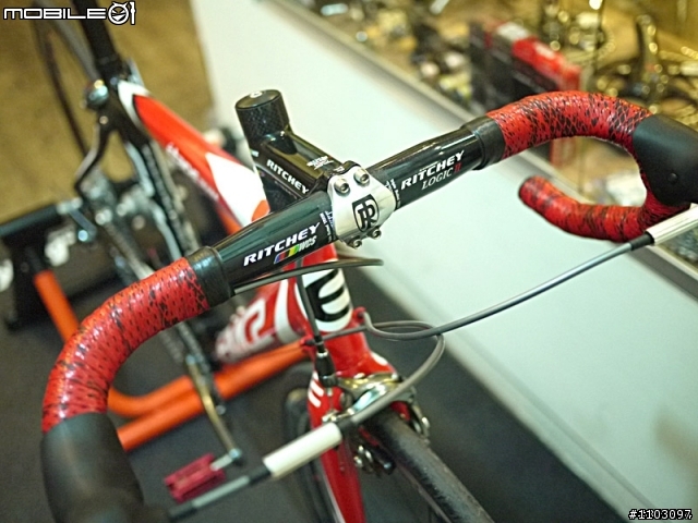 09'' Emc2 Etape TEAM