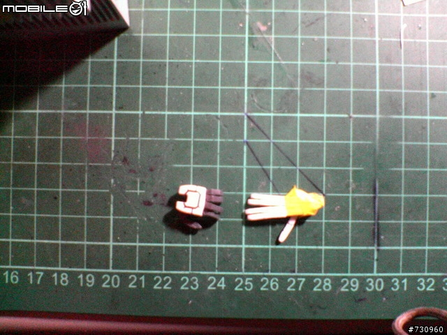 自製1/100可動手指關節(需準備眼藥水，圖差)