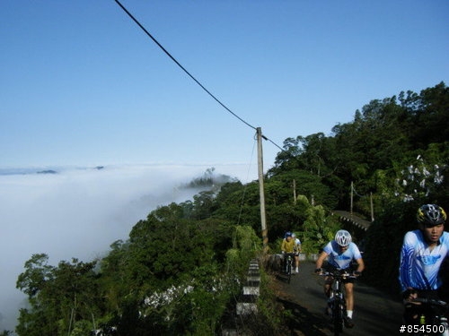 台中縣→到新社頭櫃山(頭拒山)路線介紹