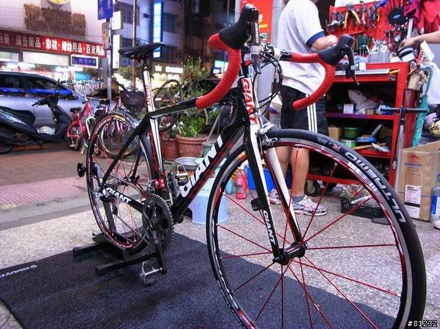 2010 TCR ADVANCED SL 1