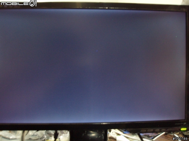 BenQ G2220HD - 高CP值亮點王的簡易開箱