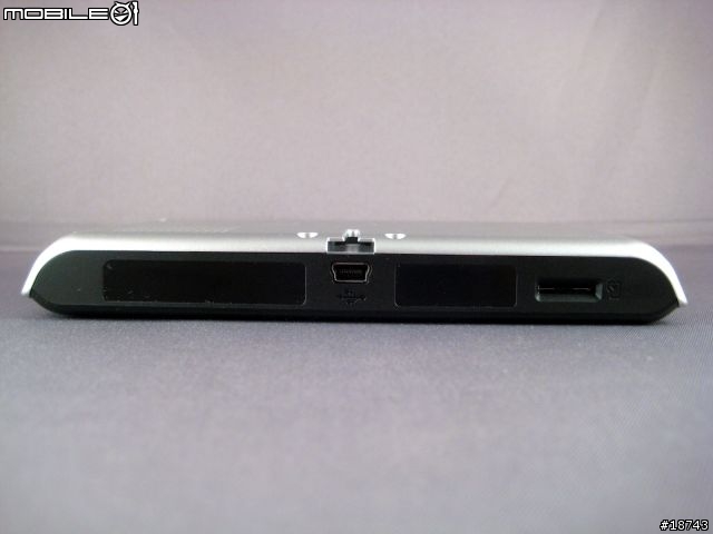 [實測] Mio Moov V505 數位電視 + 導航車機
