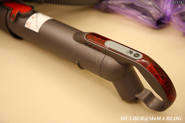 [MoMo桑分享] Dyson DC22 Allergy + DDM 滿除男人浪漫夢想的強力吸塵器 !!
