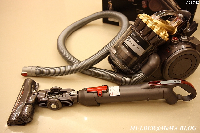 [MoMo桑分享] Dyson DC22 Allergy + DDM 滿除男人浪漫夢想的強力吸塵器 !!