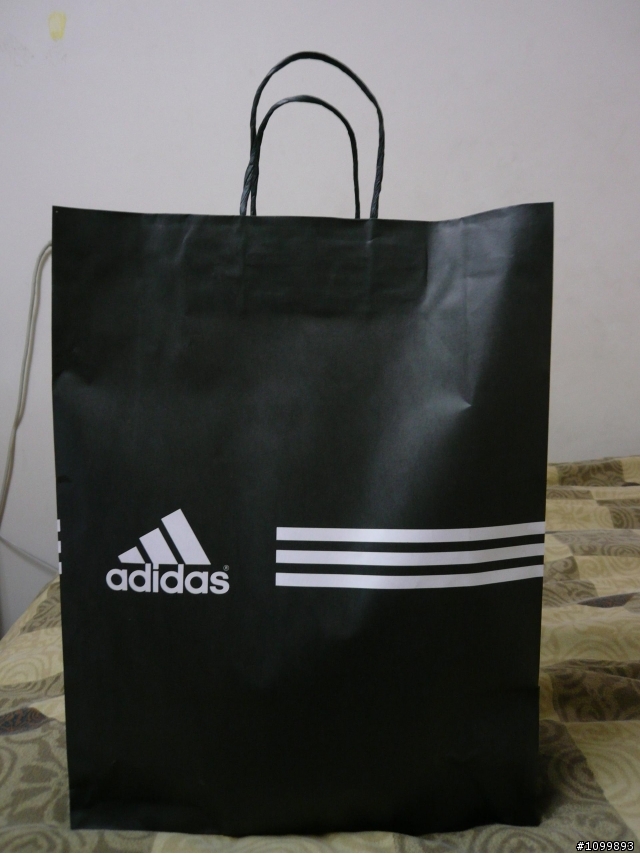 『開箱』愛迪達-adidas運動外套..圖多
