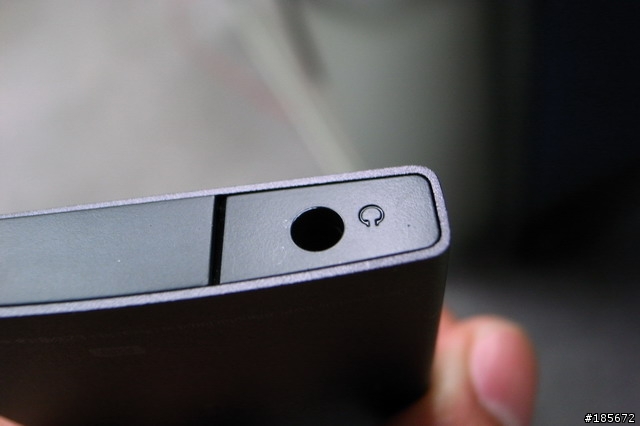 [開箱]簡約方正 時尚美型 iriver E200入手分享