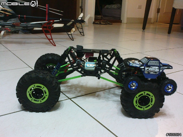 新玩具開箱 - Losi Micro 小攀岩車
