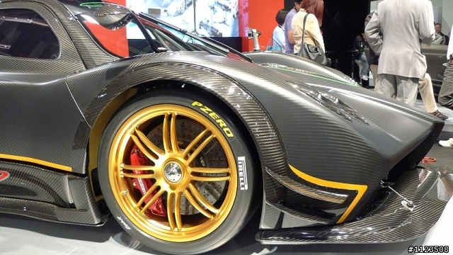 Pagani Zonda R & F Roadster@ Top Gear Show