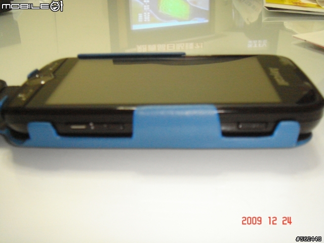 [分享] i8000 noreve皮套分享